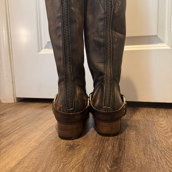 Freebird Boots - Picture 2 of 4